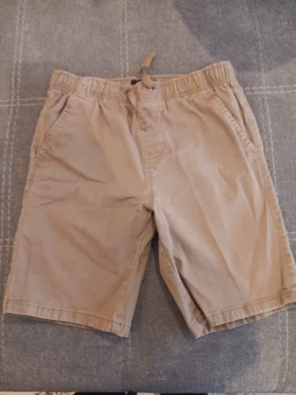 & Other Stories Men's Drawstring Shorts in Tan